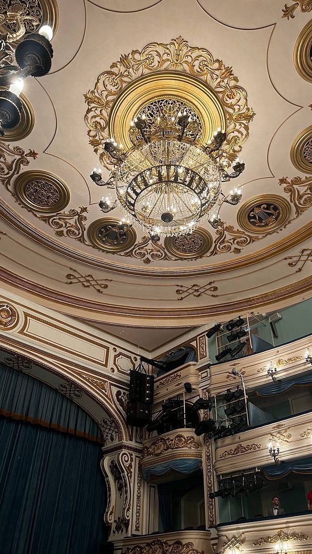 Enjoy theater chandelier