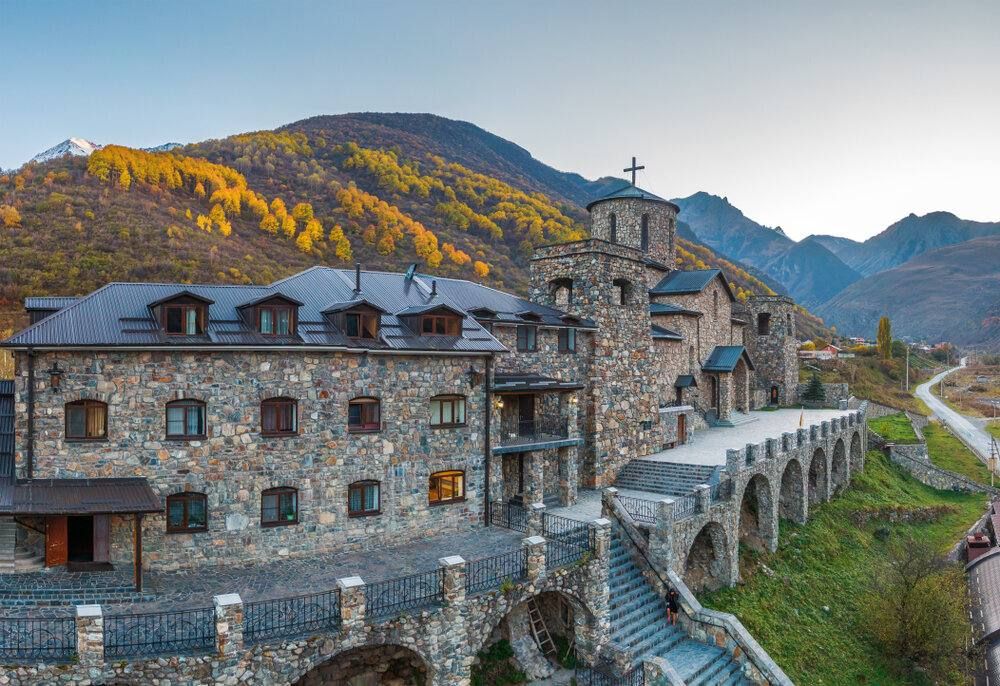 Alan Assumption Monastery, Fiagdon