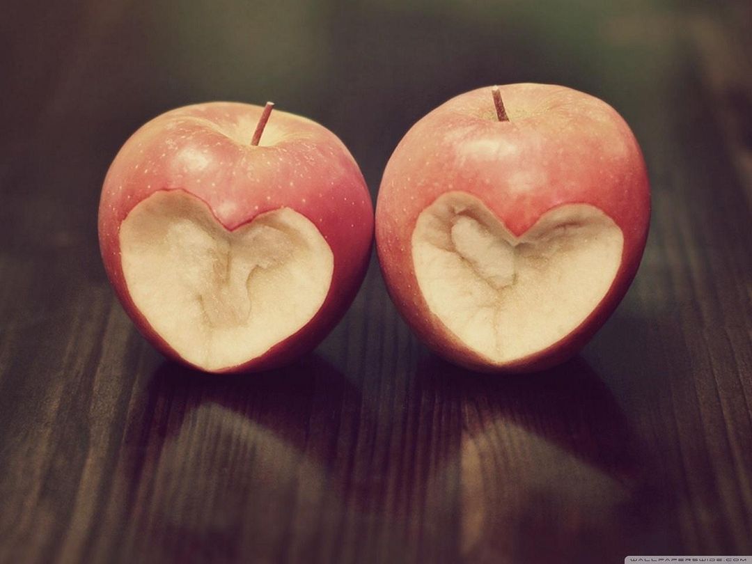 Love Apples wallpaper