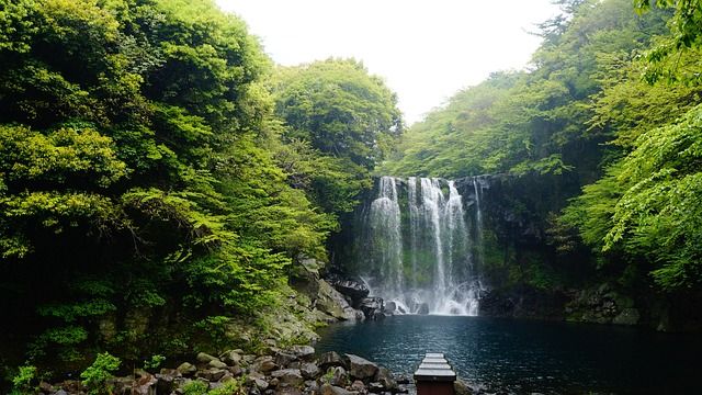 Jeju, cheonjeyeon-fall