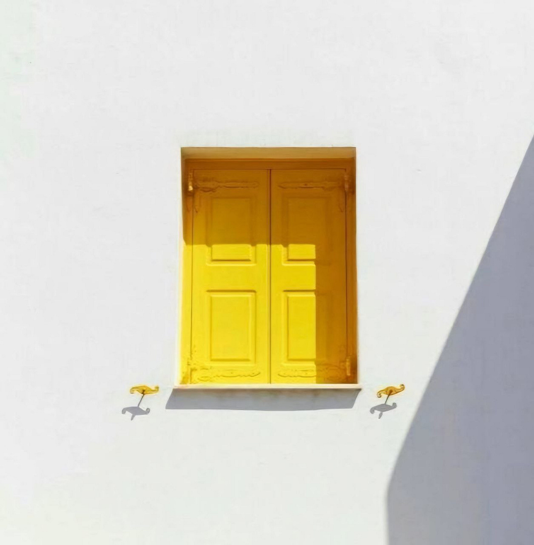 yellow window