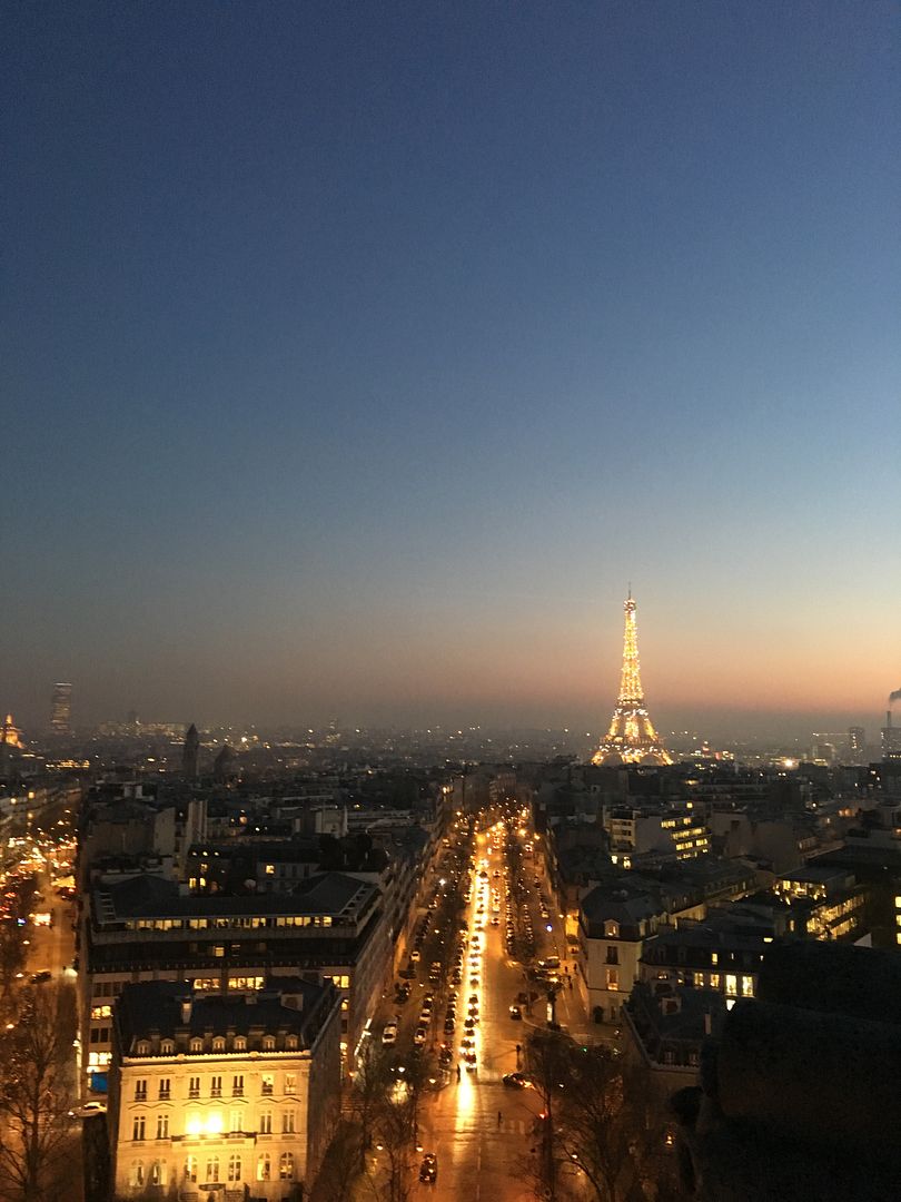 Champs-Elysees