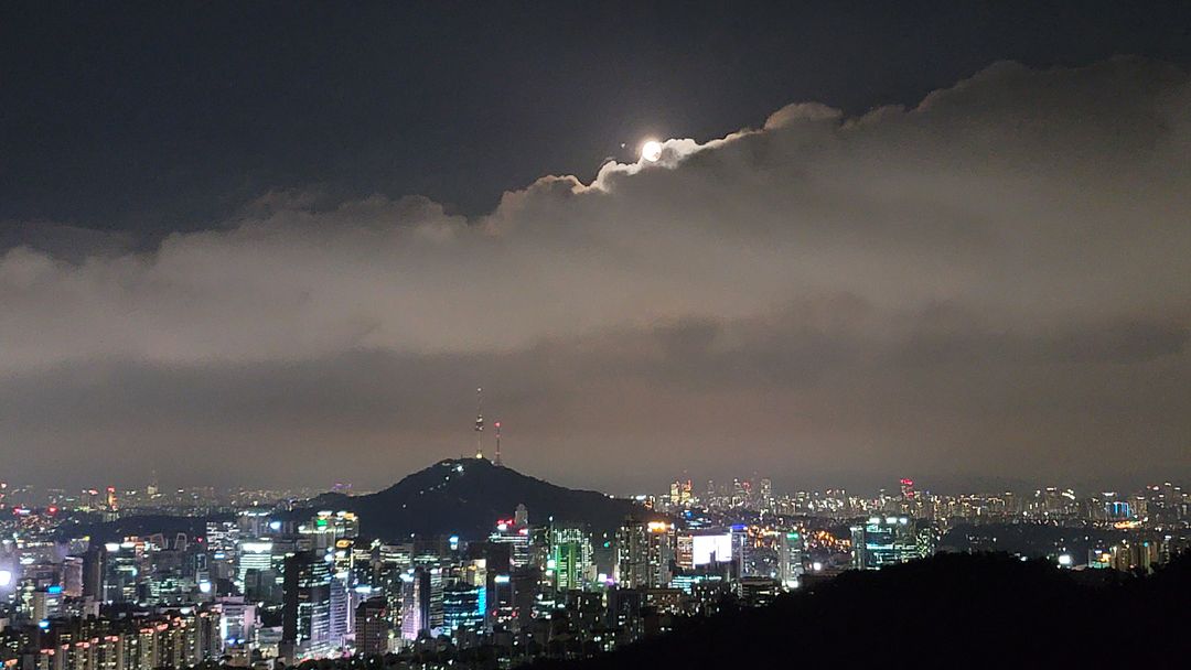 Night Sky Seoul is so beautiful!!-220714