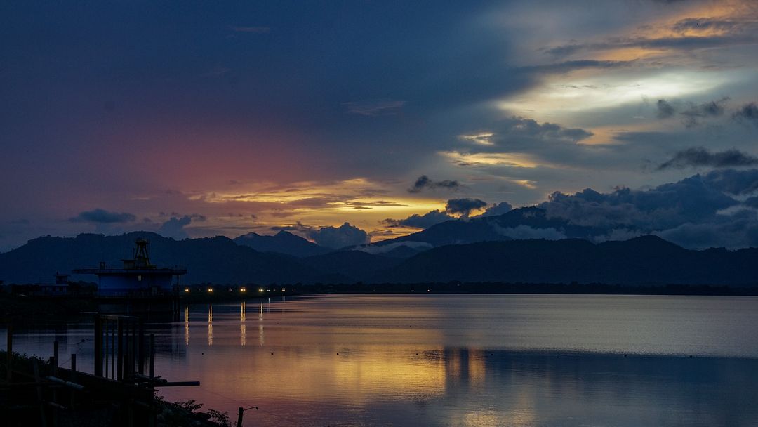 Sunset in Udawalawe