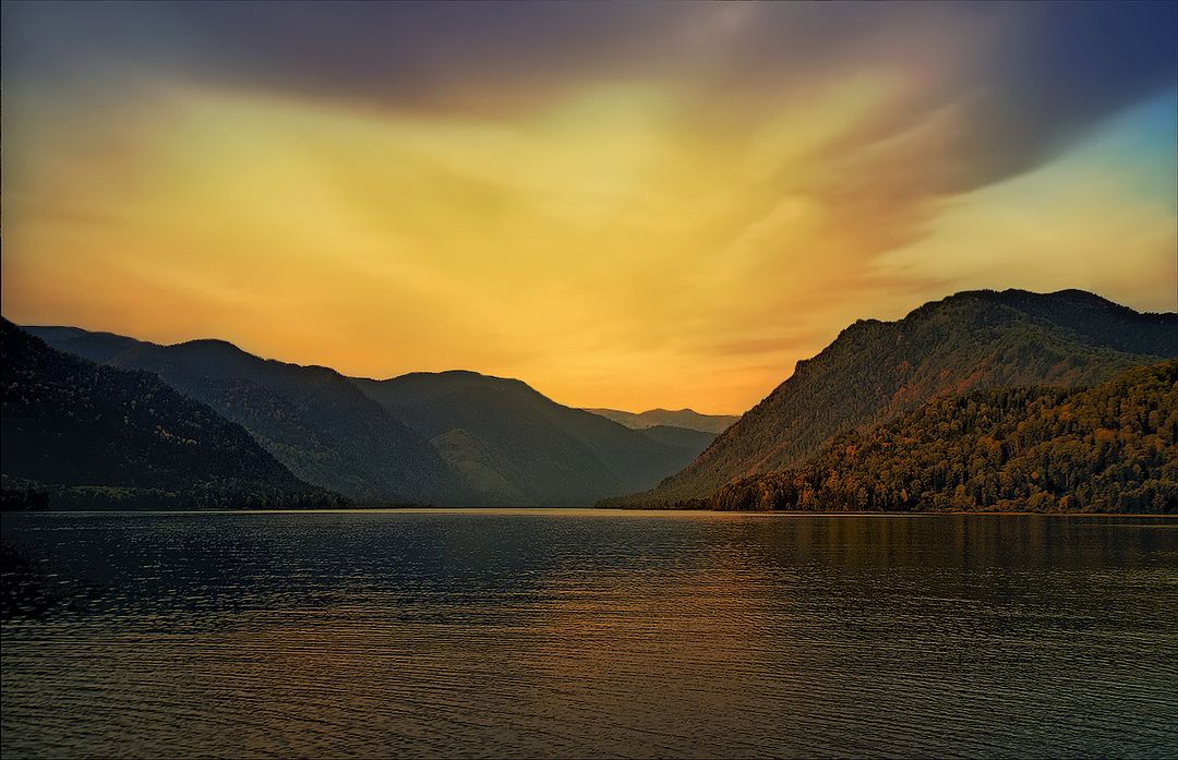 Lake Teletskoye/Ozzero