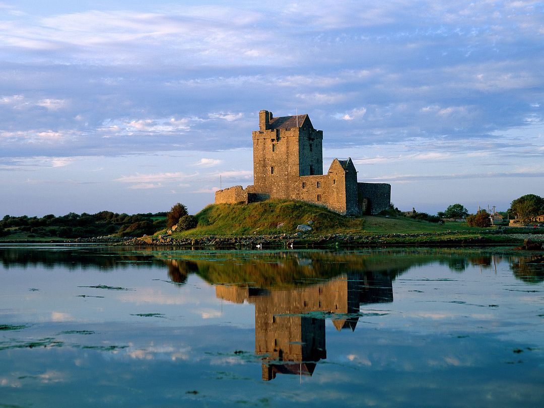 Dunguaire Castle