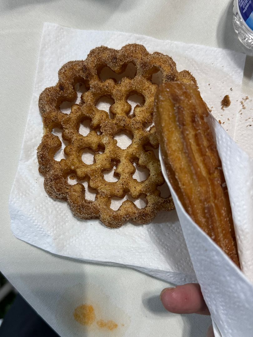 buñuelos x churro magic!