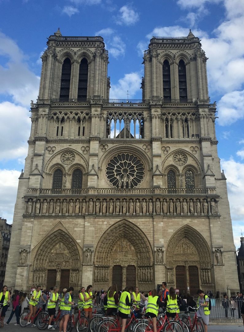 Notre Dame Cathedral Basilica - TRAVEL IN EUROPE #4