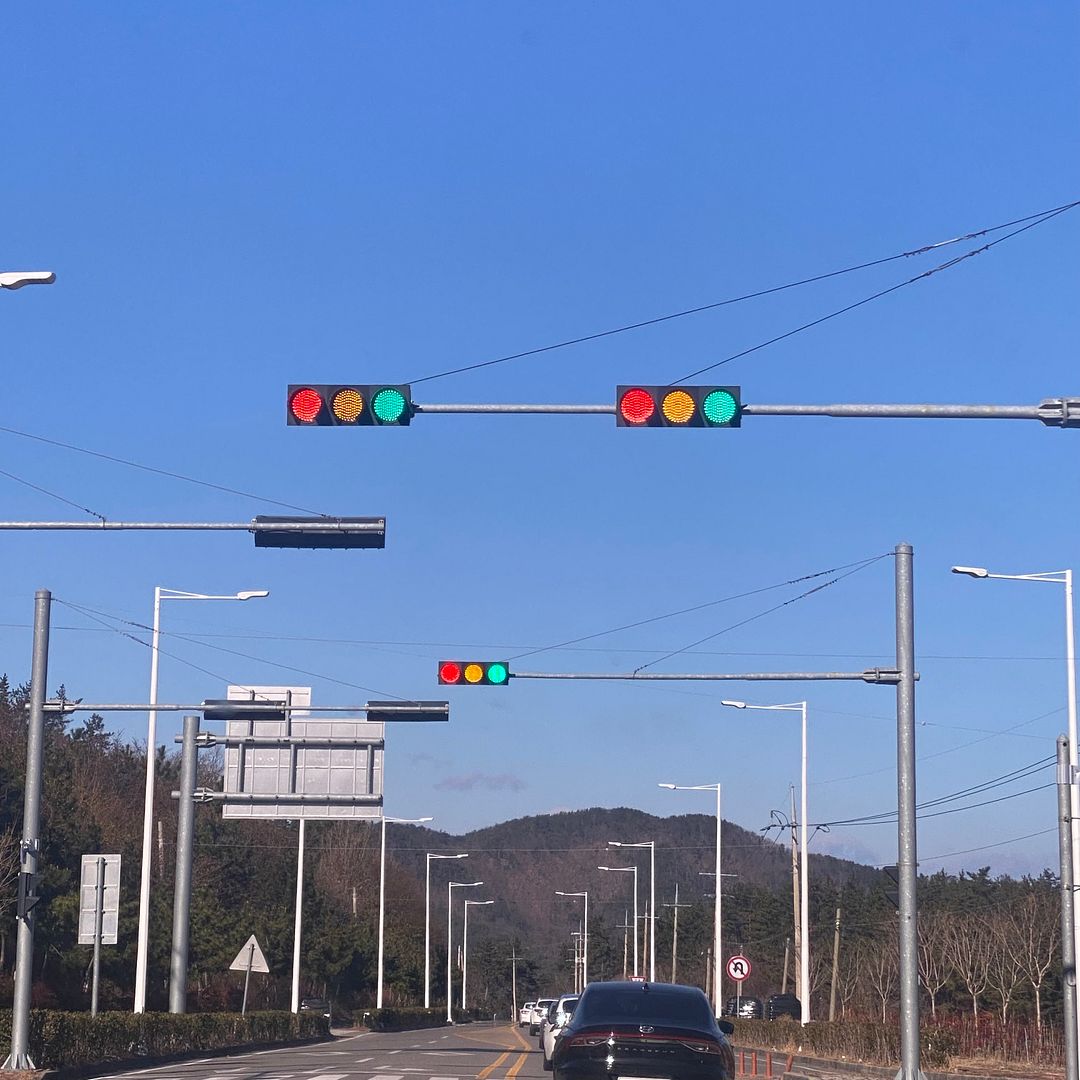 Traffic lights