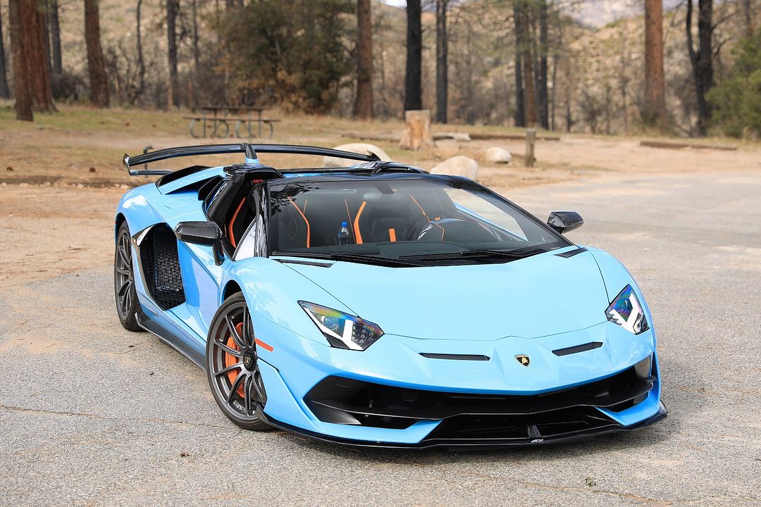 lamborghini_aventador_svj_roadster_1