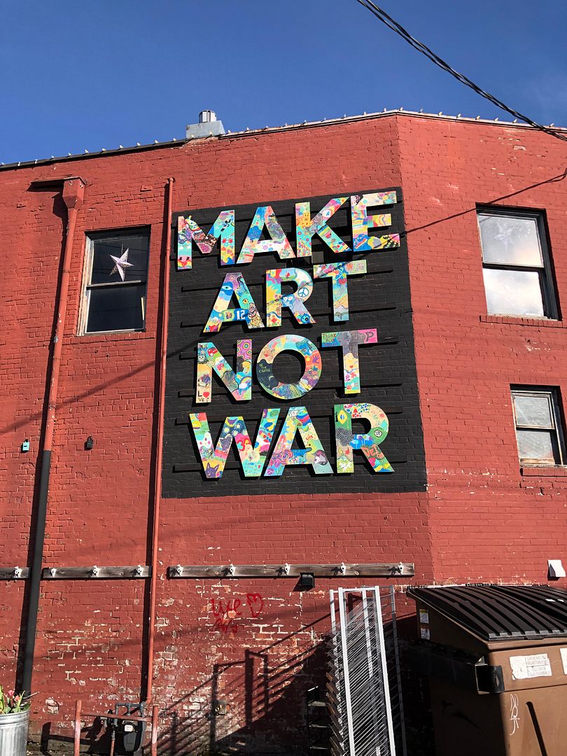 MAKE ART NOT WAR