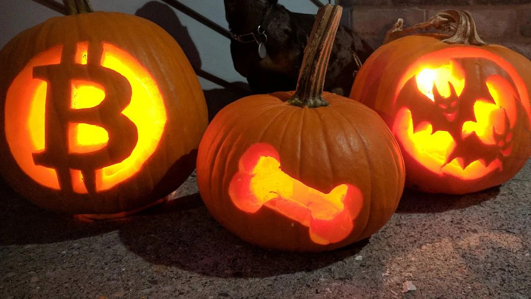 Halloween crypto