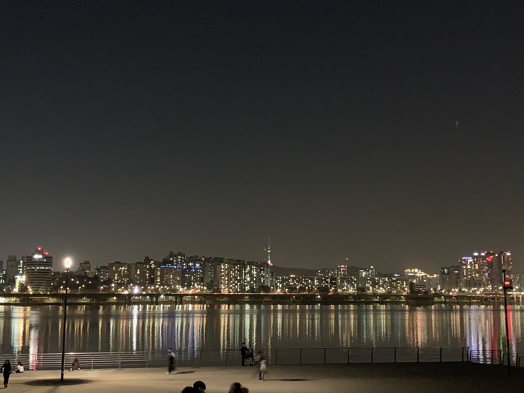 Night view of Han-river