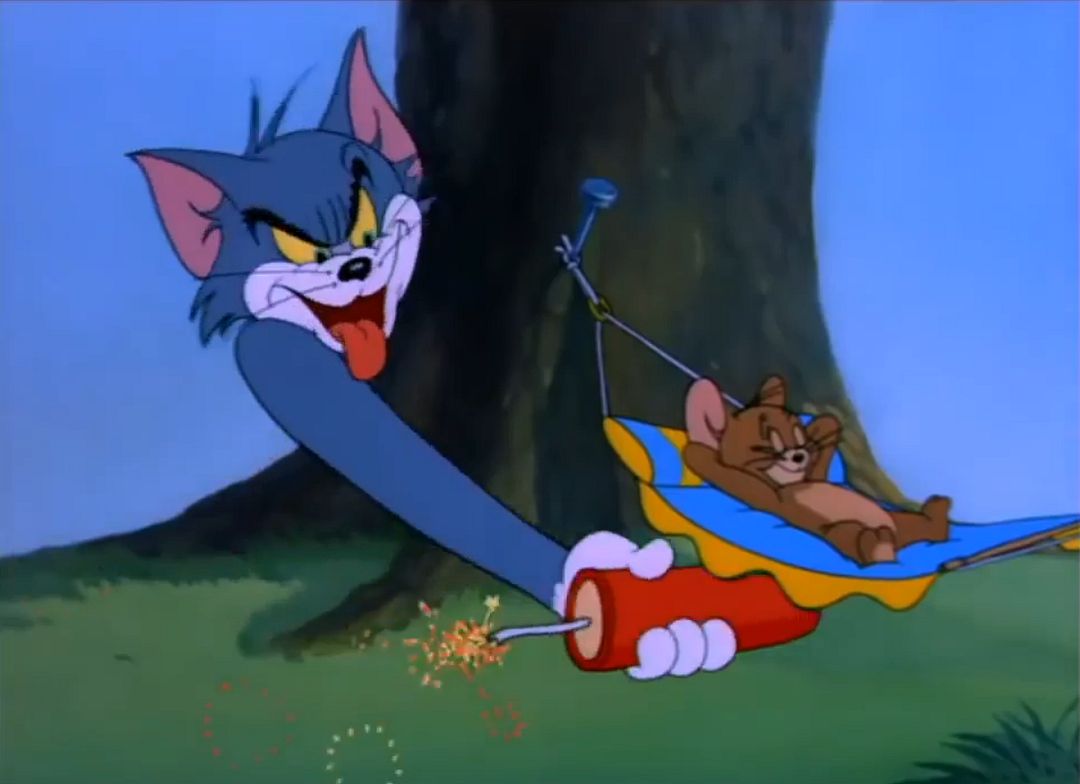 Tom & Jerry playing