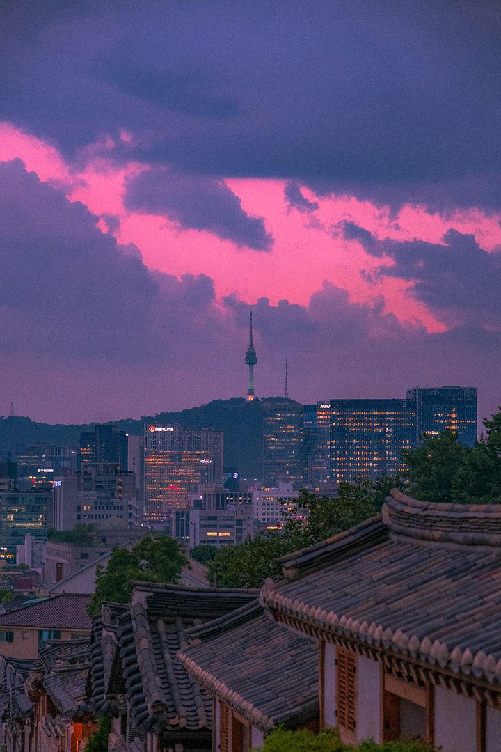 Pink sky in Seoul,Korea