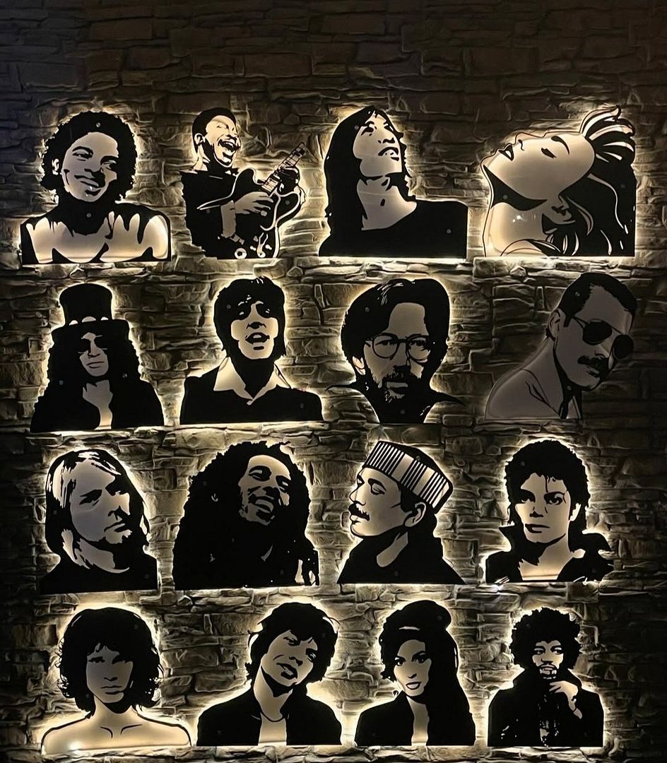 Echos in the Wall