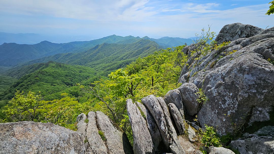 Wonderful scenery of Palgongsan Mountain! Made with sincerity!  Daegu, Korea 240517