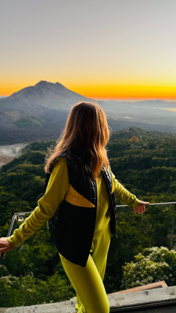 Sunrise. Volcano. Bali and me. Enjoying life