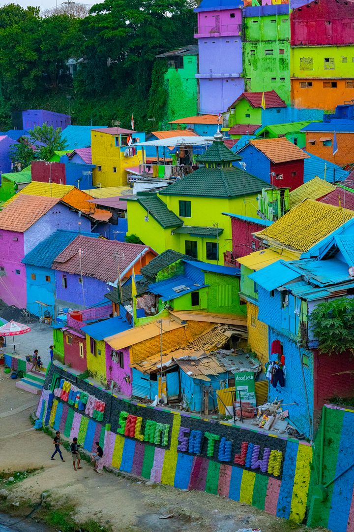 Rainbow Village 1