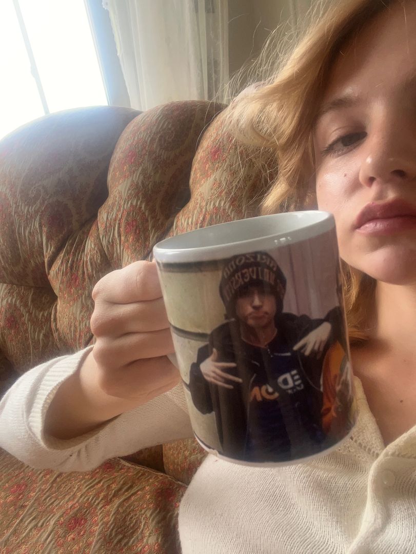 Bladee mug friday