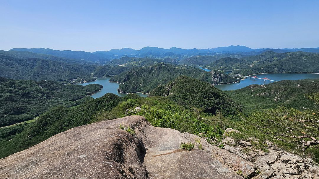 heartbreaking Stunning scenery of Mt. Gaeun!  240518 Jecheon Chungcheongbuk-do South Korea