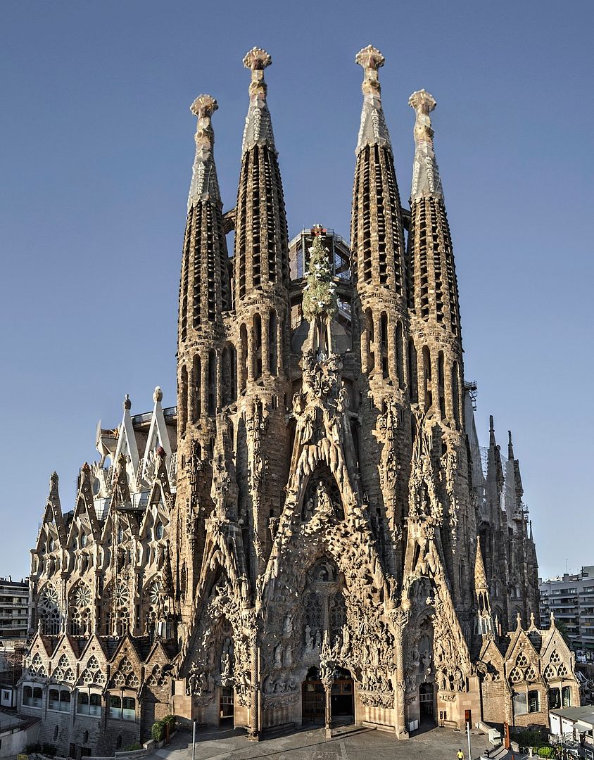 Sagrada Familia monument for Zora Airdrop