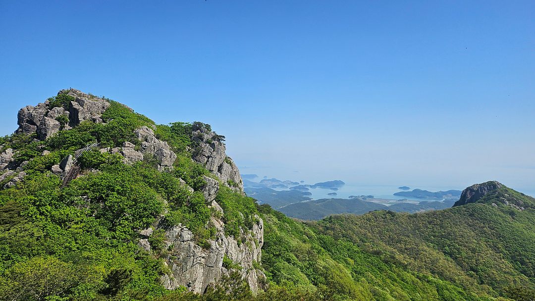 Palyeongsan Mountain Scenery 240427-3 Goheung, Jeollanam-do, South Korea