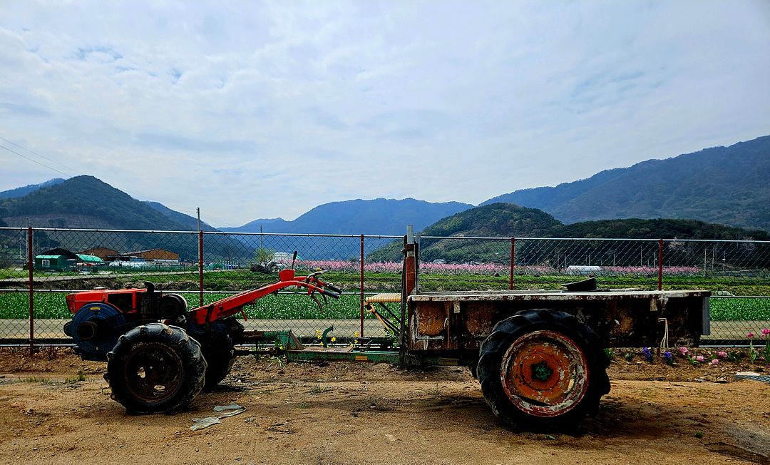 Roadster of Korea Countryside