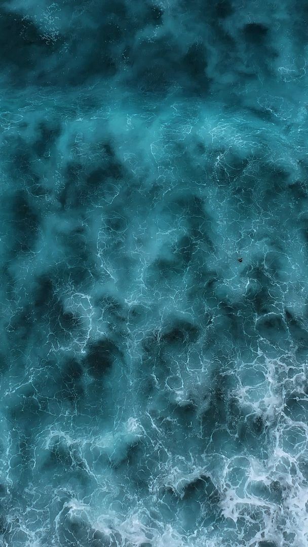 ocean wave clouds from the sky