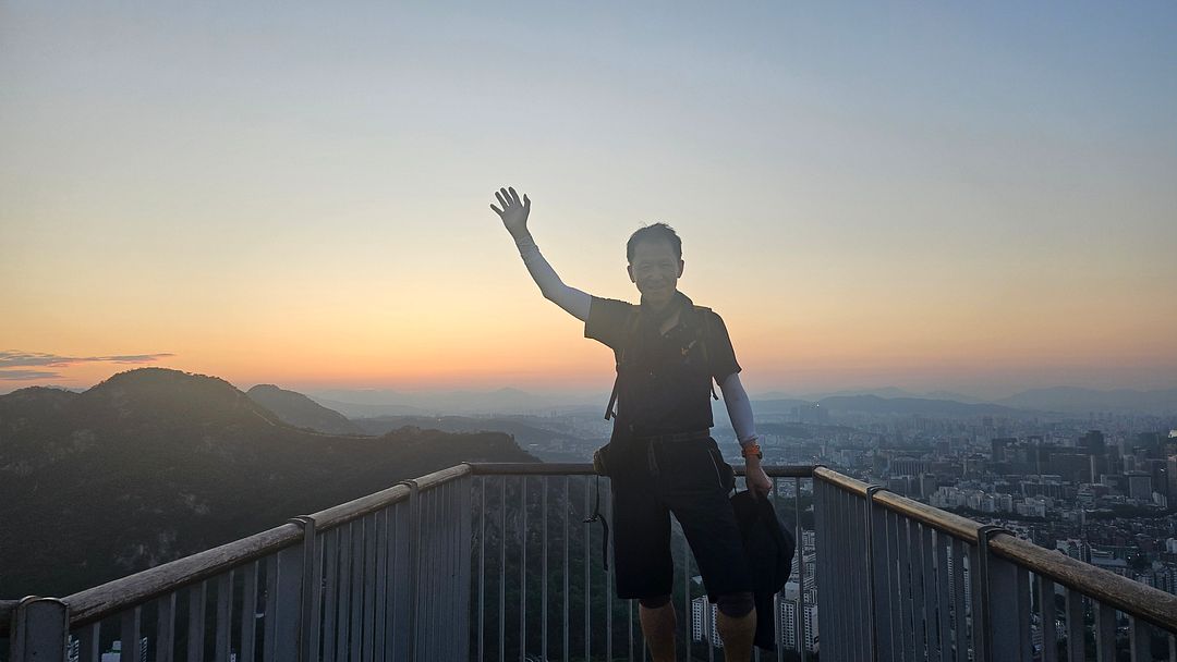 Greeting the sunrise at Seoul Beacon Tower!  240602