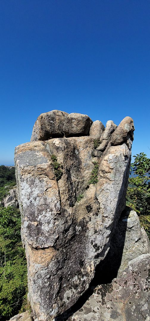 Whose foot is it?  Rock at the bottom of one's feet  230909 Makjangbong Peak, Goesan, Chungcheongbuk-do, Korea