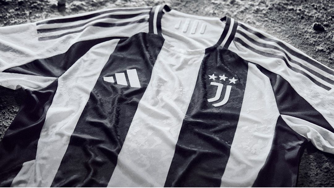 Juventus 2024-25 kit