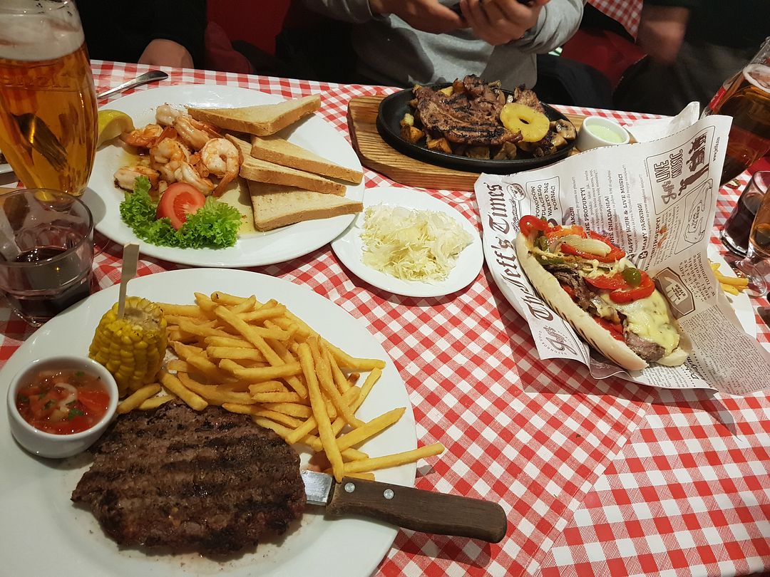 폴란드에서 맛보는 맛있는 음식과 맥주