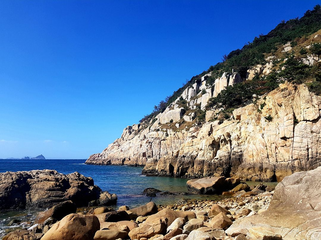 Stone Mountain and the Sea