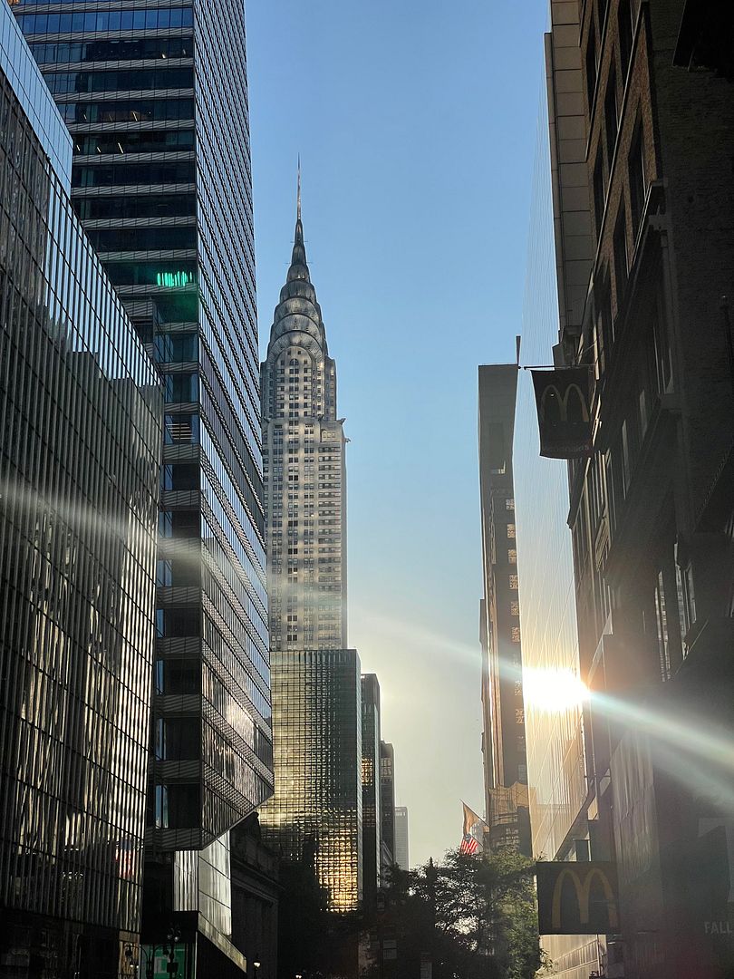 7:18 am in Midtown