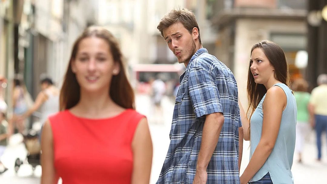 distracted boyfriend meme