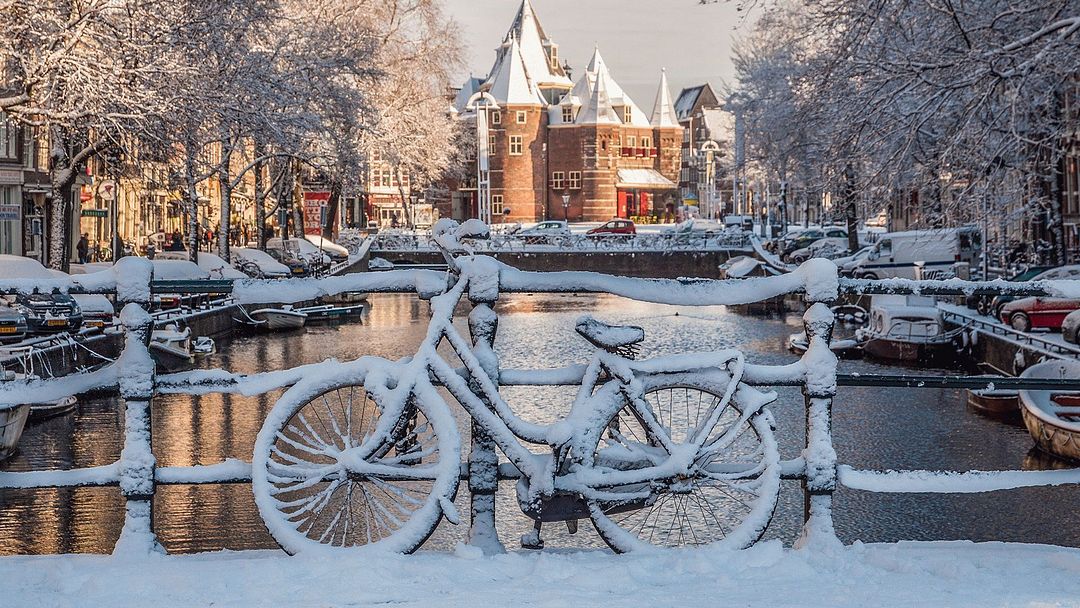 amsterdam in winter