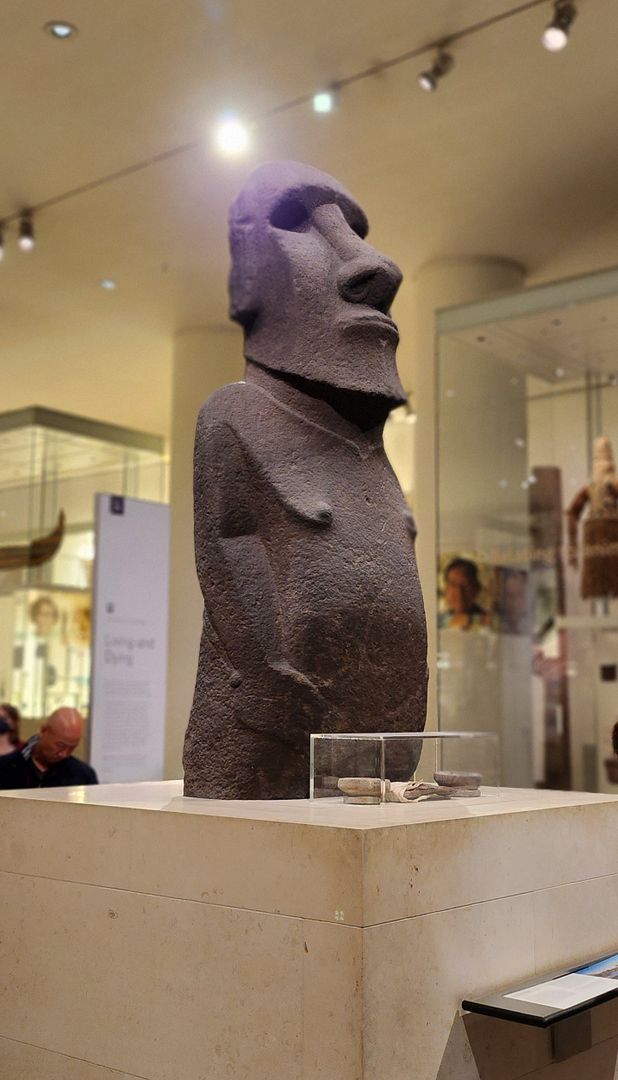 Moai