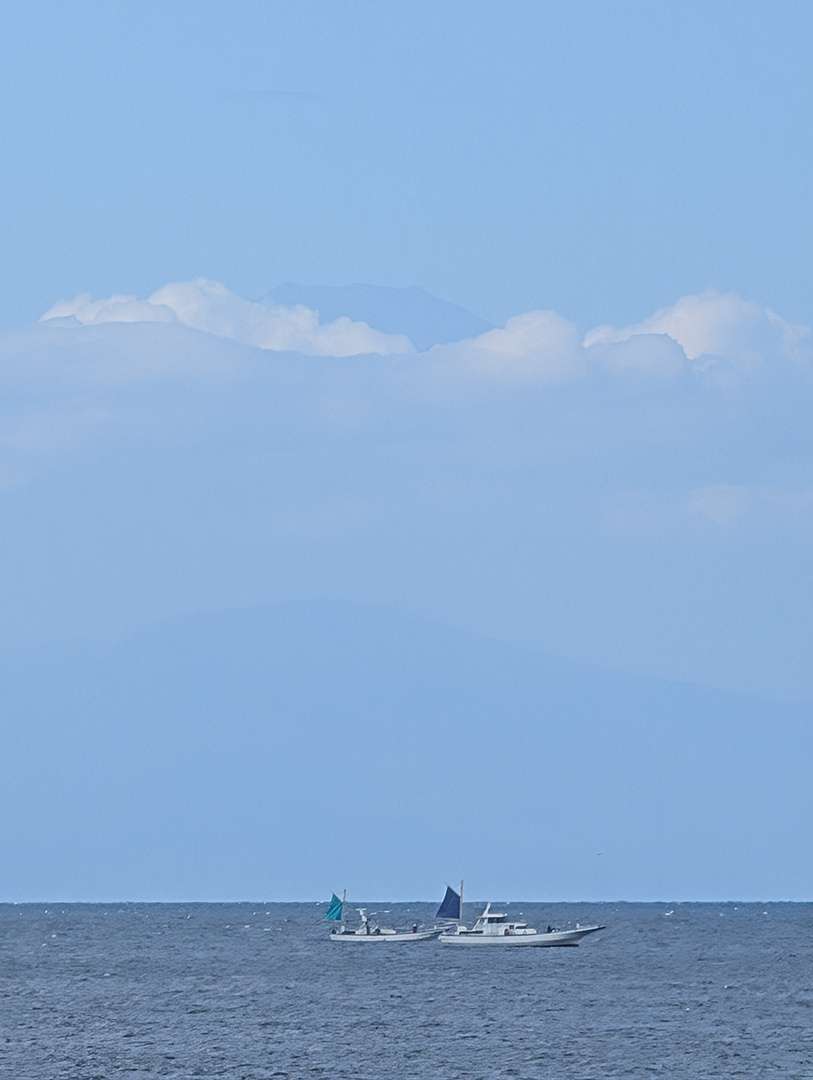 View from the shore with a little bit of Mt. Fuji