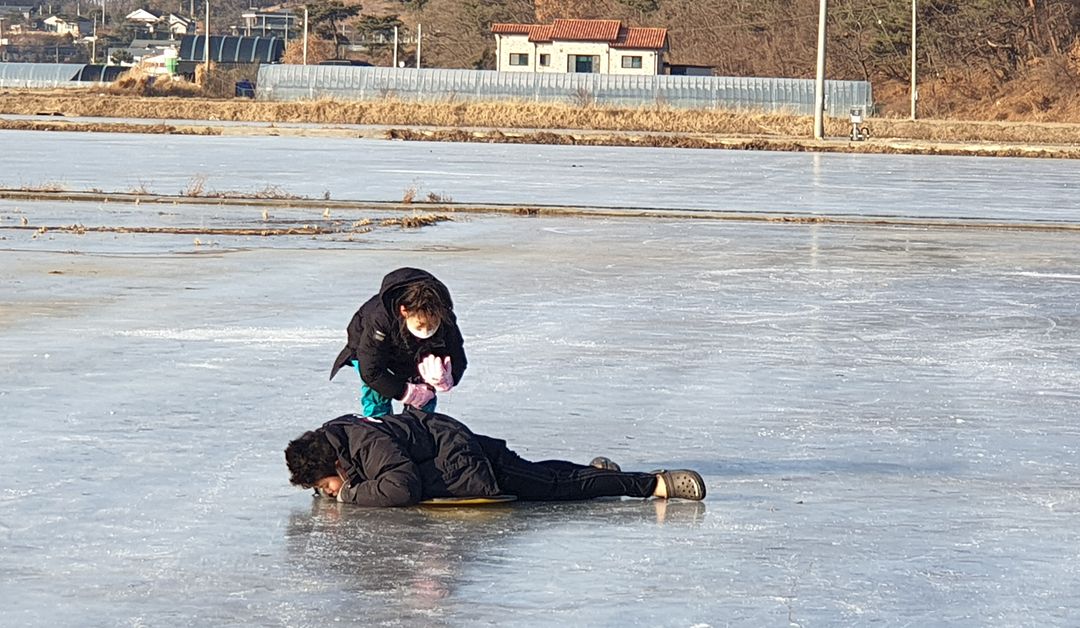 곧 겨울이 오면 빙어 낚시 가야겠네요^^