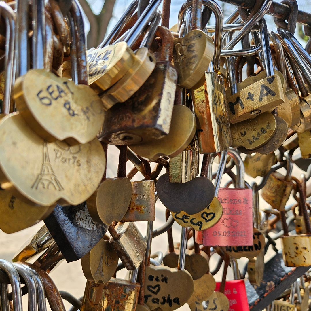 Paris, Love Lock Bridge