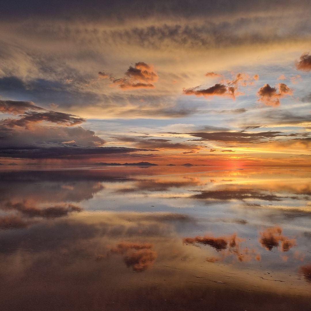 Enjoy Uyuni