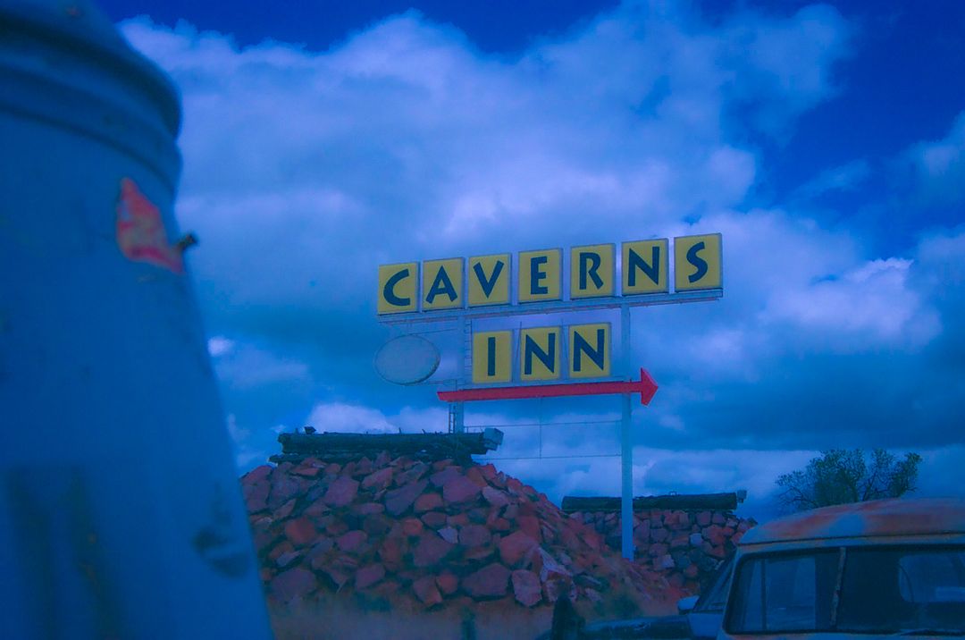 Blue Caverns Inn