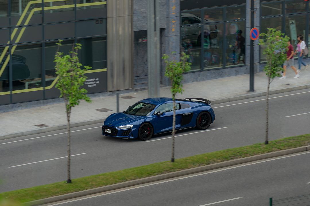 Blue R8💙