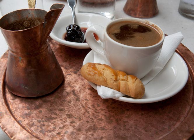 Greek coffee with koulouraki