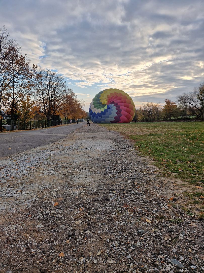 good day to fly away..