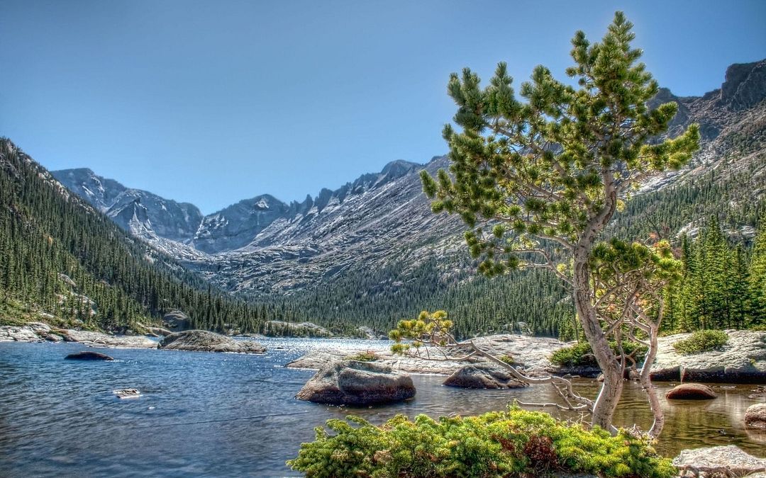 The mountain landscape