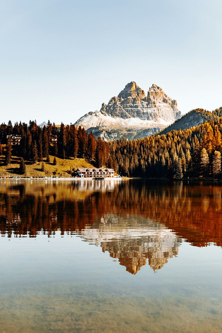 Beautiful Lake Misurina in the Dolomites. 🏞