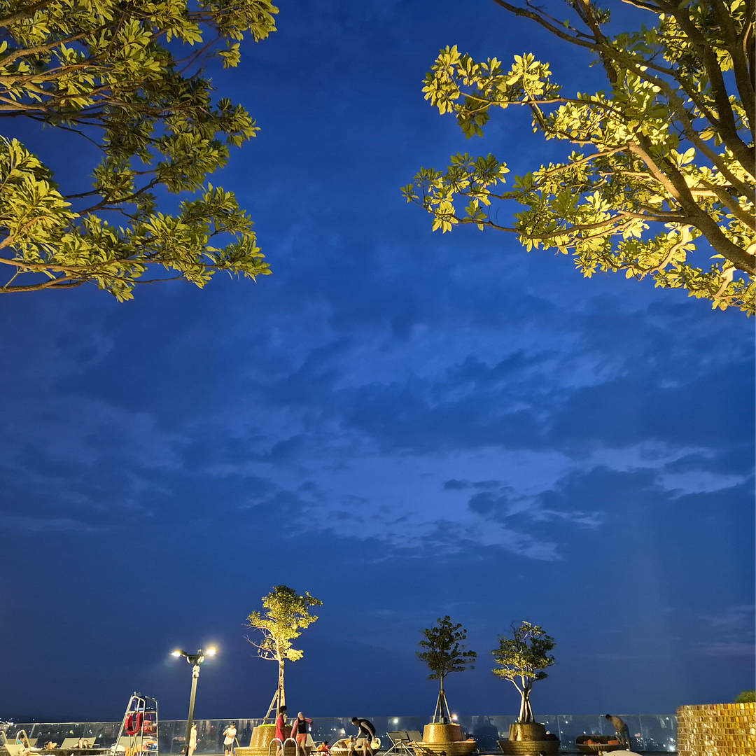 Night view on cloudy day in Jeju