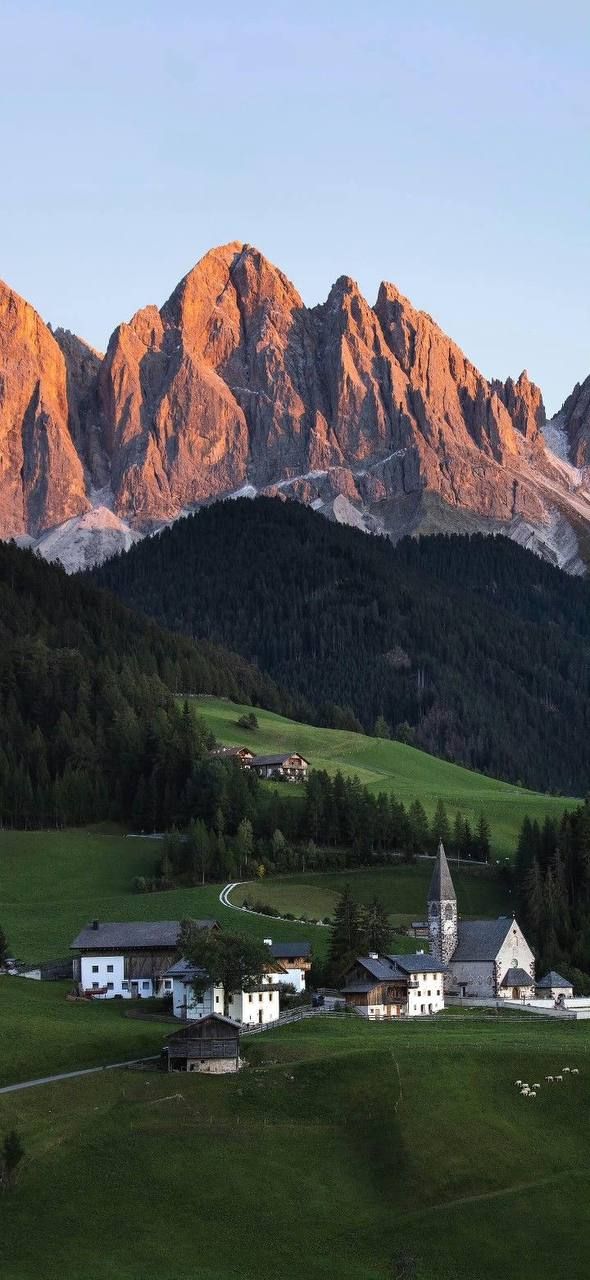 houses in the mountains